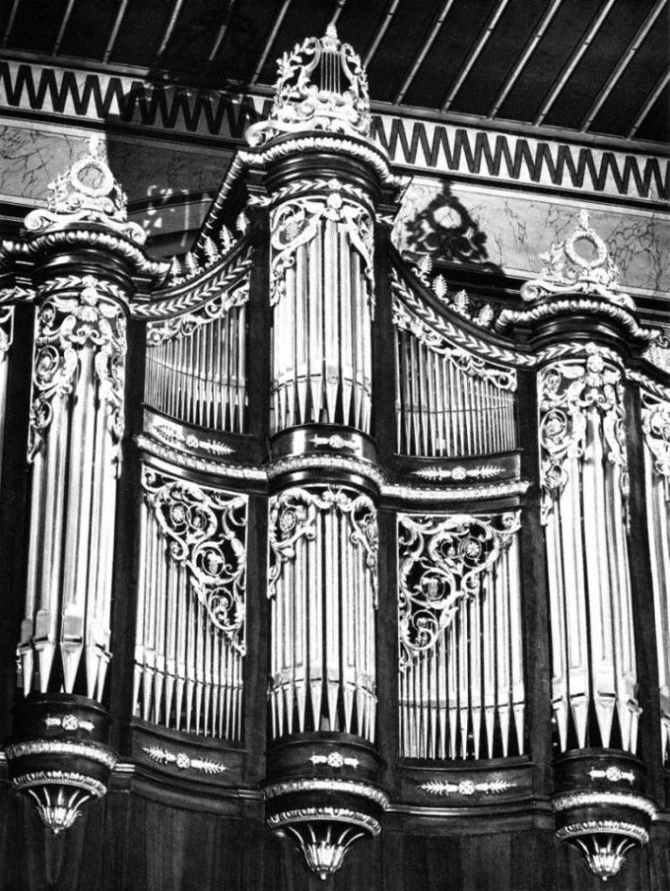 Source: Schweizer Orgel von der Gotik bis zur Gegenwart. Source: Schweizer Orgel von der Gotik bis zur Gegenwart.